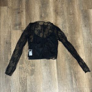 Elegant Black Lace Women's Crop Top